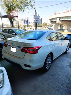 نيسان سنترا